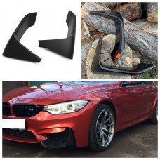 Боковые накладки (клыки, элероны) на бампер BMW M3 F80 и BMW М4 F82/F83 черный глянцевый стеклопластик под покраску